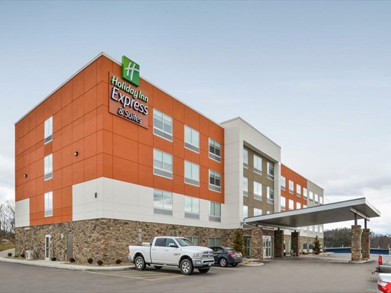 Holiday Inn Express & Suites - Parkersburg East, An Ihg Hotel Exterior photo